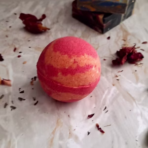 Mars Bubble Bath Bomb Strawberry 150g